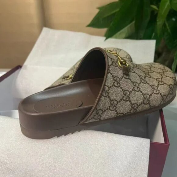 Gucci Brown Monogram Slides with Gold Accent - Picture 4 of 6